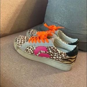 Size 7.5 Dolce Vita Sneakers